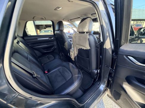 Used 2017 MAZDA CX-5 Touring image 19