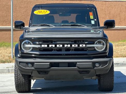 Used 2022 Ford Bronco Outer Banks image 9