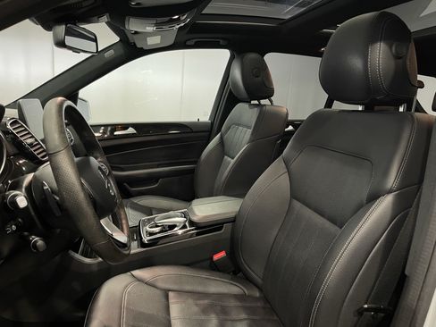Used 2019 Mercedes-Benz GLE 400 4MATIC image 14