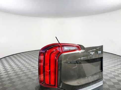 Certified 2021 Kia Telluride S image 8