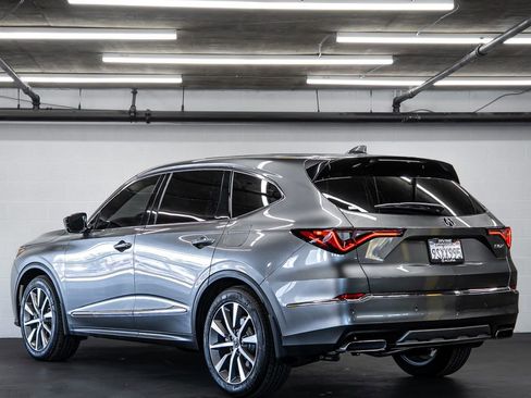 Certified 2025 Acura MDX w/ Technology Package image 3