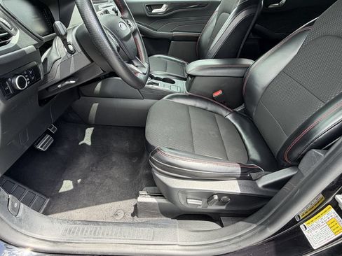 Used 2024 Ford Escape ST-Line FWD image 16