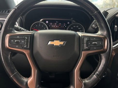 Used 2019 Chevrolet Silverado 1500 High Country image 23