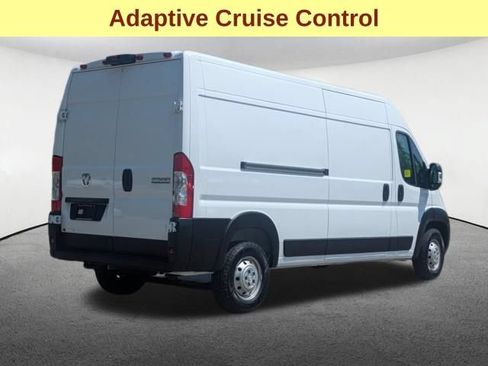 Used 2025 RAM ProMaster 2500 w/ Convenience Group FWD image 5