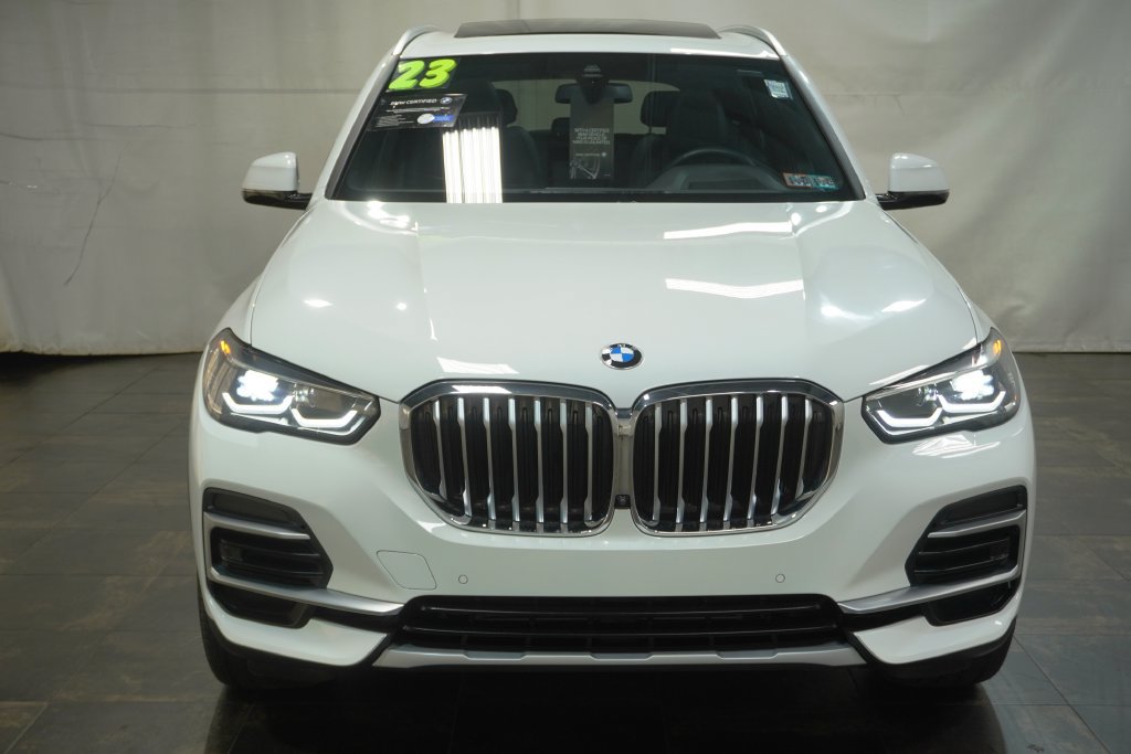 Used 2023 BMW X5 xDrive40i w/ Premium Package AWD/4WD image 9