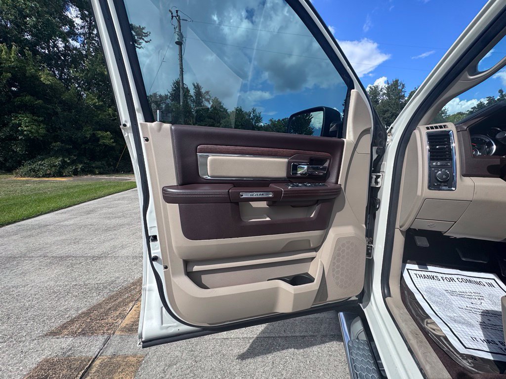 Used 2018 RAM 1500 Laramie w/ Convenience Group RWD image 13