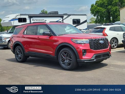 New 2026 Ford Explorer ST-Line w/ ST-Line Street Pack AWD/4WD image 1