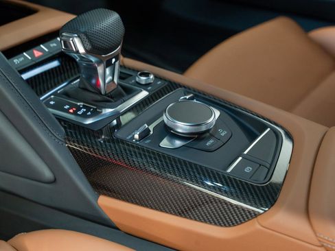 Used 2023 Audi R8 V10 performance image 7