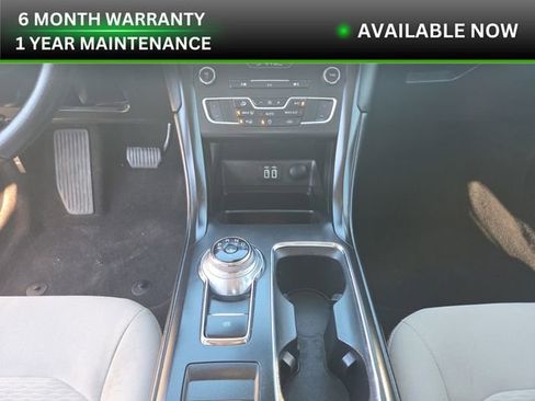 Used 2019 Ford Fusion SE w/ Equipment Group 151A image 11