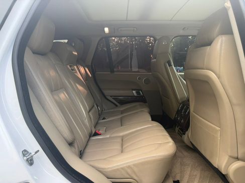 Used 2017 Land Rover Range Rover HSE AWD/4WD image 20