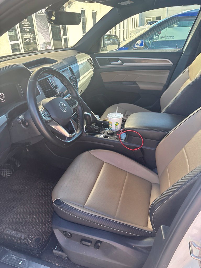 Used 2022 Volkswagen Atlas Cross Sport SE AWD/4WD image 5