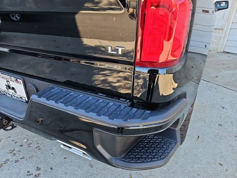 Used 2023 Chevrolet Silverado 1500 LT Trail Boss w/ Protection Package image 30