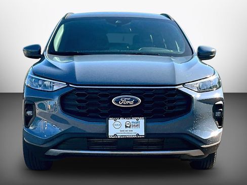 Used 2025 Ford Escape ST-Line Select AWD/4WD image 2