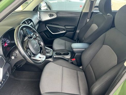 Used 2020 Kia Soul X-Line FWD image 4