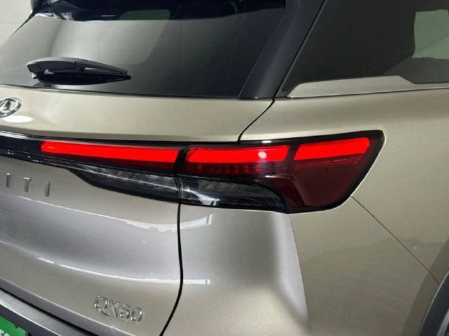Used 2023 INFINITI QX60 Autograph AWD/4WD image 33