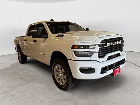 New 2026 RAM 2500 Big Horn AWD/4WD image 8