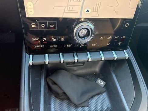 Used 2026 GMC Terrain Denali image 47