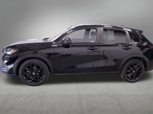 Certified 2024 Honda HR-V Sport image 3