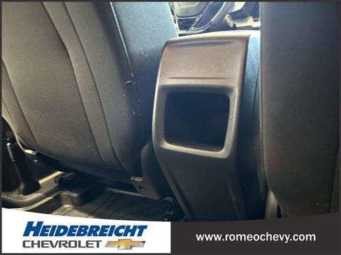 Used 2024 Chevrolet Trax RS w/ Driver Confidence Package FWD image 17