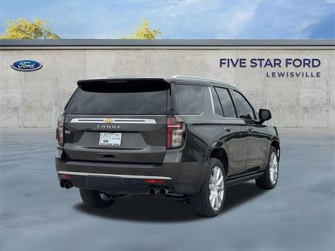 Used 2021 Chevrolet Tahoe High Country w/ Premium Package image 4