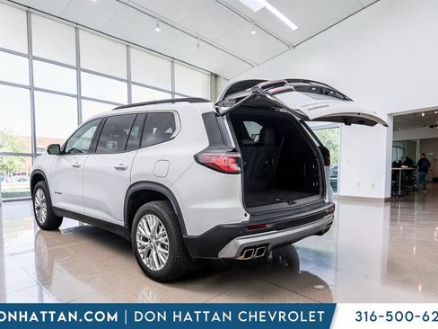 Used 2024 GMC Acadia Elevation FWD image 30