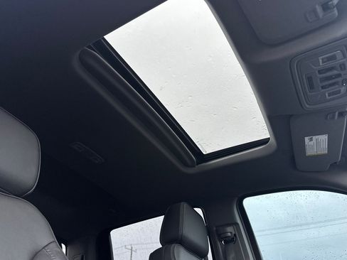 Used 2024 GMC Sierra 1500 Denali w/ Denali Reserve Package image 19