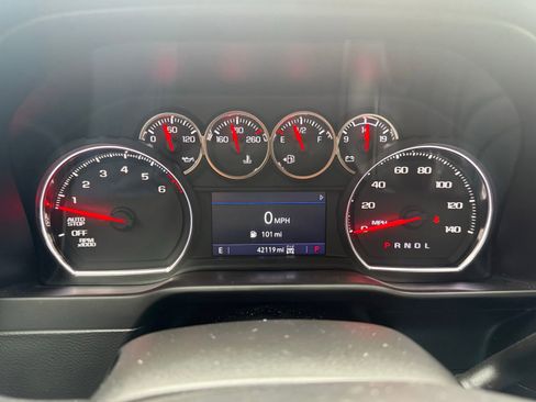 Used 2020 Chevrolet Silverado 1500 LT Trail Boss AWD/4WD image 6