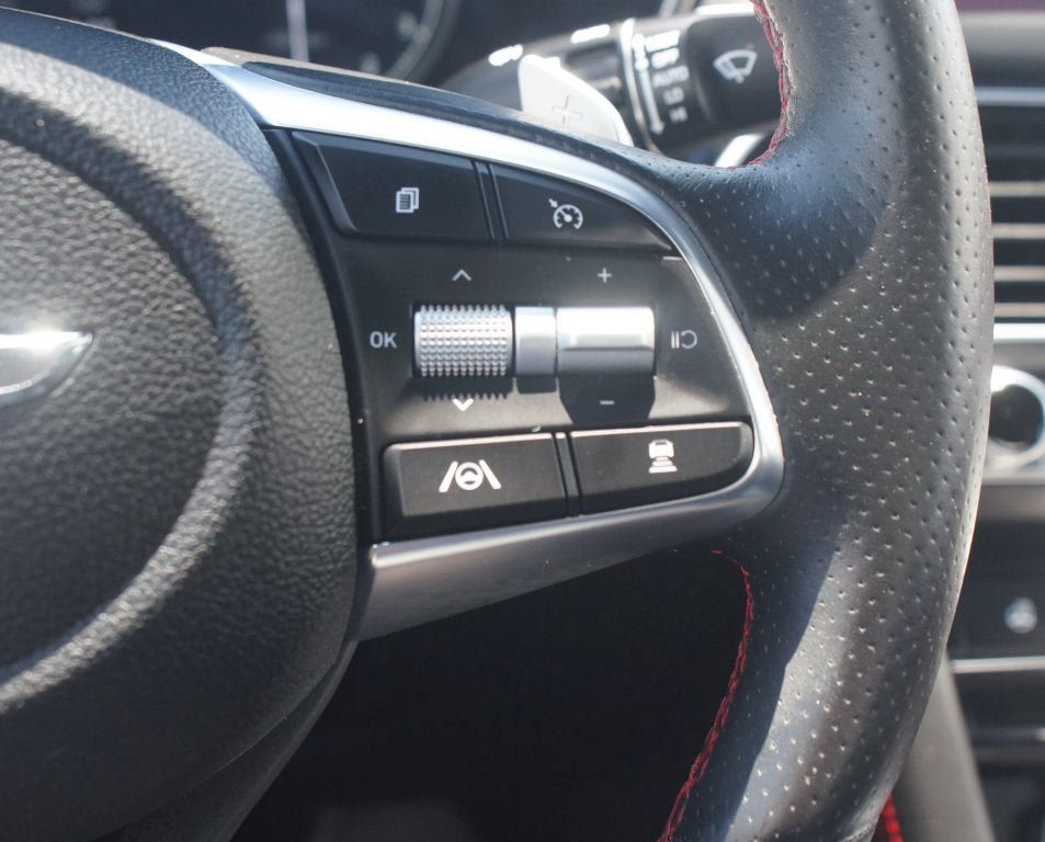 Used 2023 Genesis G70 2.0T w/ Sport Prestige Package AWD/4WD image 12