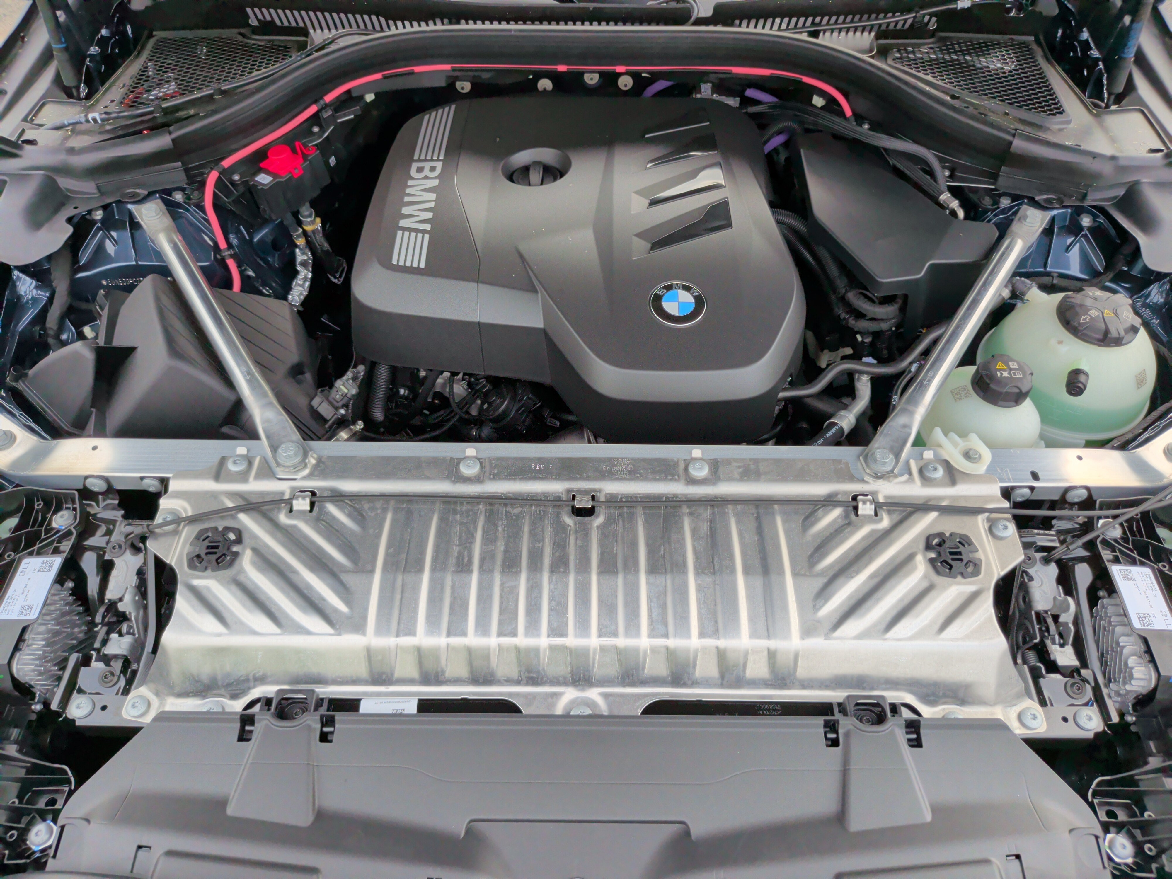 Certified 2026 BMW X3 xDrive30i w/ M Sport Package AWD/4WD image 42