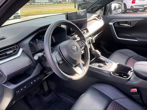 Used 2023 Toyota RAV4 XSE image 8