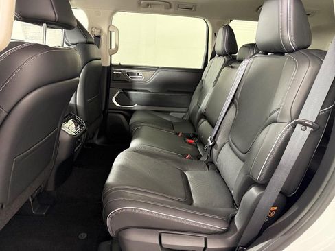 New 2026 INFINITI QX80 Luxe w/ Cargo Package AWD/4WD image 15