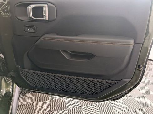 Used 2021 Jeep Gladiator Mojave image 33