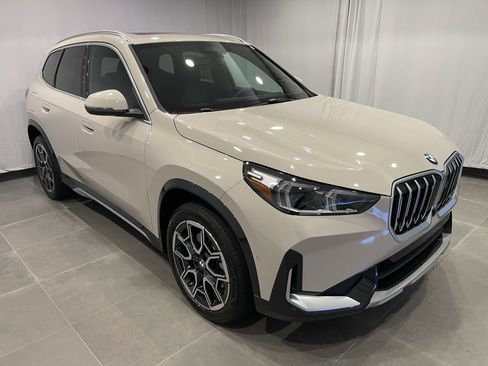 New 2026 BMW X1 xDrive28i w/ Technology Package image 3