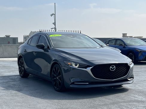 Used 2022 MAZDA MAZDA3 s image 10