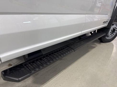 New 2025 Ford F450 XL w/ XL Chrome Package image 34