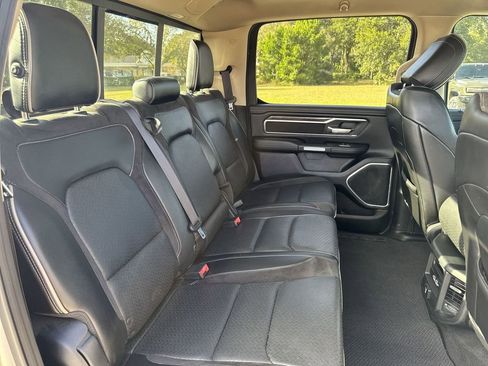 Used 2019 RAM 1500 Laramie image 31