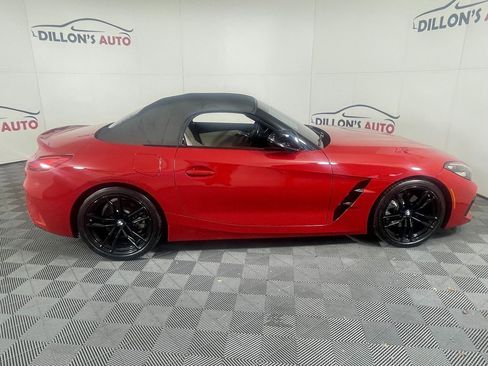 Used 2020 BMW Z4 sDrive30i w/ Premium Package image 11