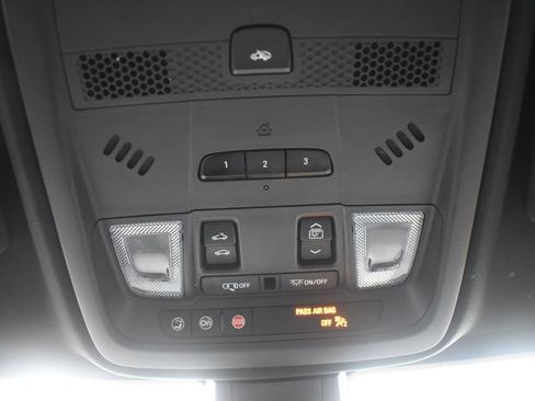 Used 2021 Cadillac XT5 Premium Luxury image 22