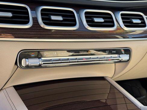 Certified 2022 Mercedes-Benz GLS 450 GLS 450 image 32