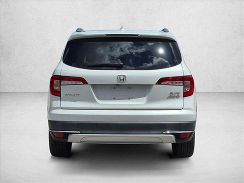Used 2021 Honda Pilot Elite image 6