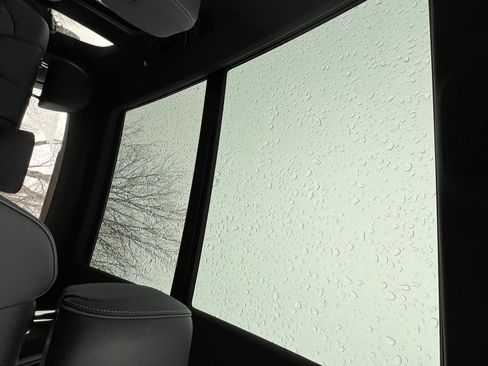 Used 2024 Audi Q5 2.0T Premium w/ Summer of Audi Package image 29