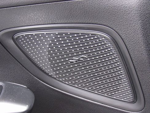 New 2026 Mercedes-Benz C 300 4MATIC Sedan image 35