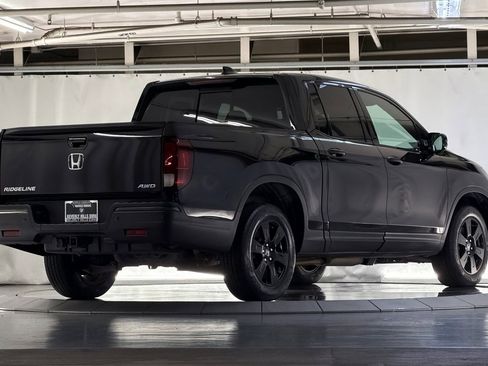 Used 2019 Honda Ridgeline Black Edition image 9