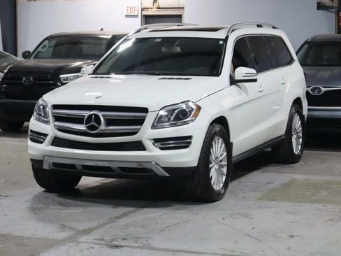 Used 2013 Mercedes-Benz GL 320 BlueTEC 4MATIC image 31