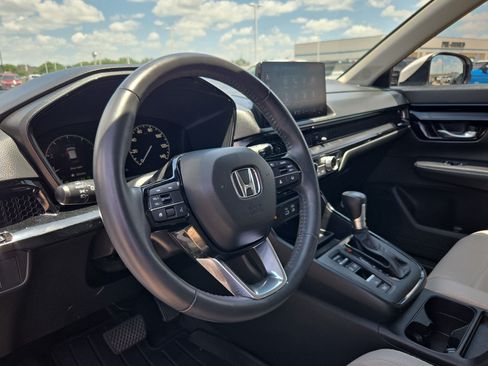 Used 2025 Honda CR-V EX-L image 16