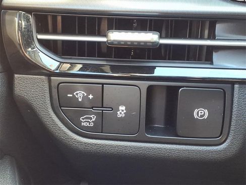 Used 2026 Kia Sportage EX w/ EX Panorama Roof Package image 10