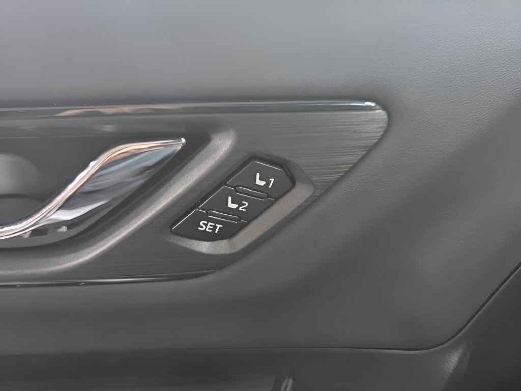 New 2026 Subaru Outback Touring XT AWD/4WD image 21