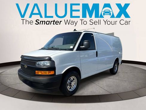 Used 2019 Chevrolet Express 2500 w/ Driver Convenience Package RWD image 7