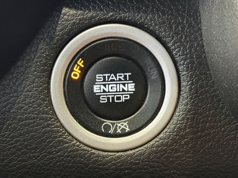 Used 2022 RAM 2500 Tradesman AWD/4WD image 22