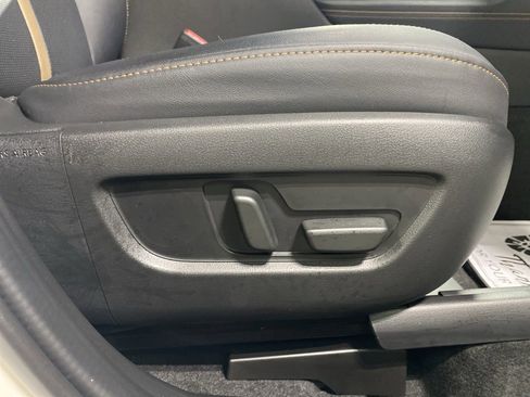 Used 2025 MAZDA CX-70 3.3 Turbo S w/ Premium Package image 11